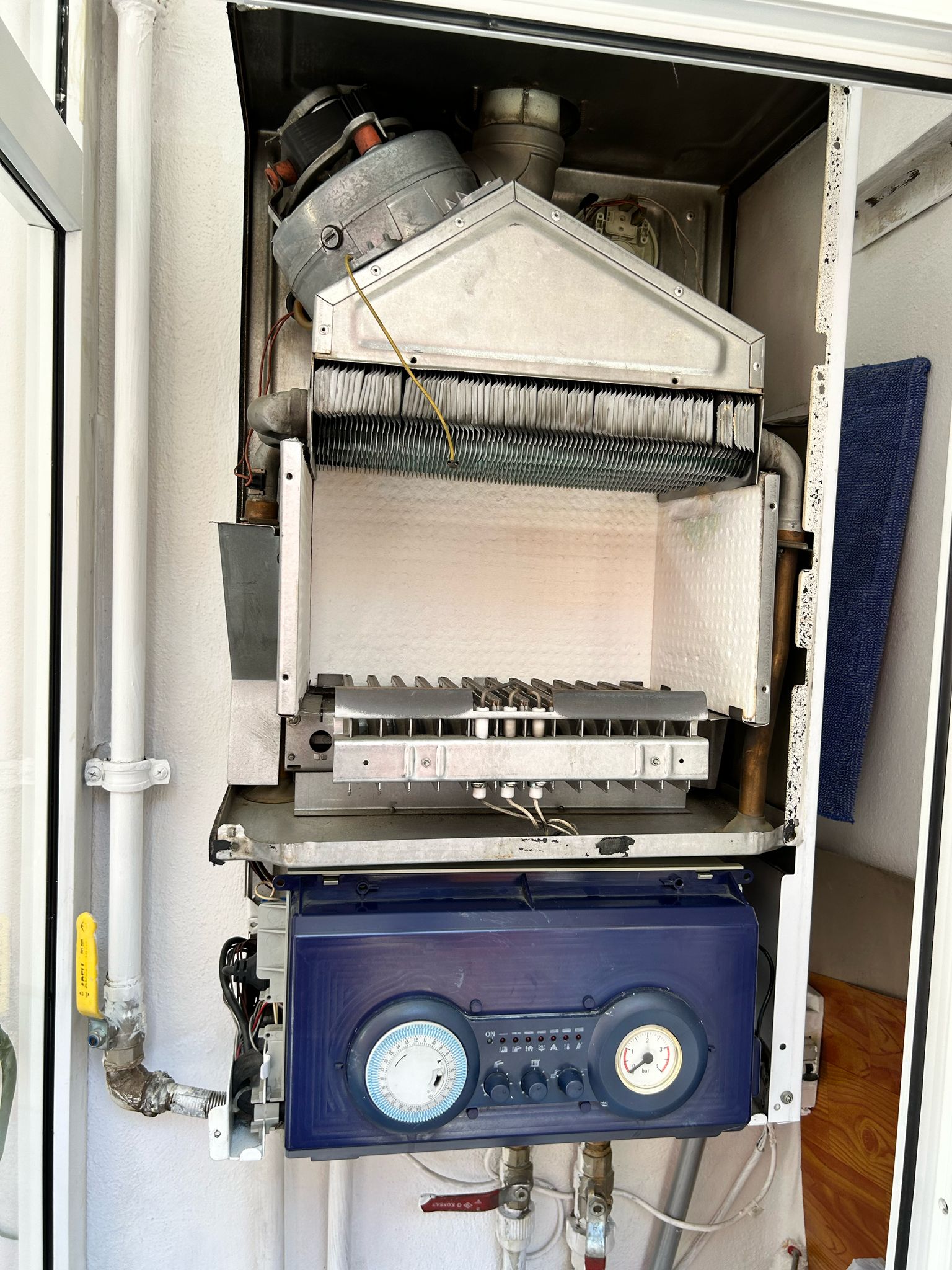Kombi teknik servis ekibi